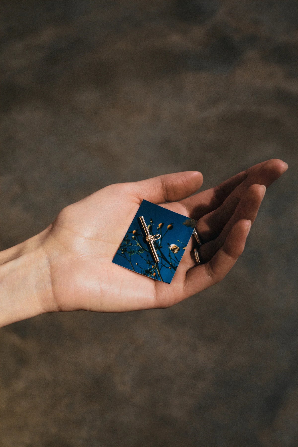 Gold T-Bar Pendant with Blue Sapphire Cabochons