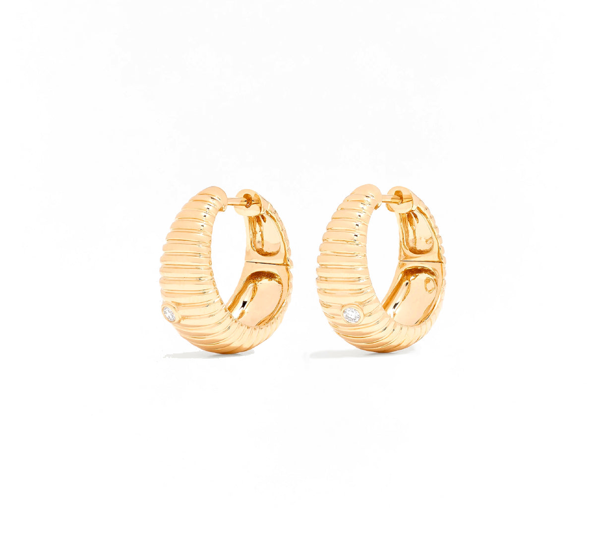 SMALL FLUTED BEZEL HOOP EARRINGS