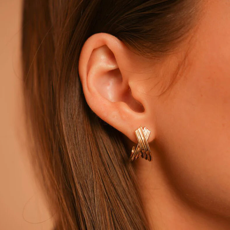 NANA BERNICE LARGE CROSSOVER HOOPS