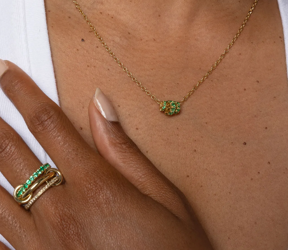 Vesta YG Bleu Necklace