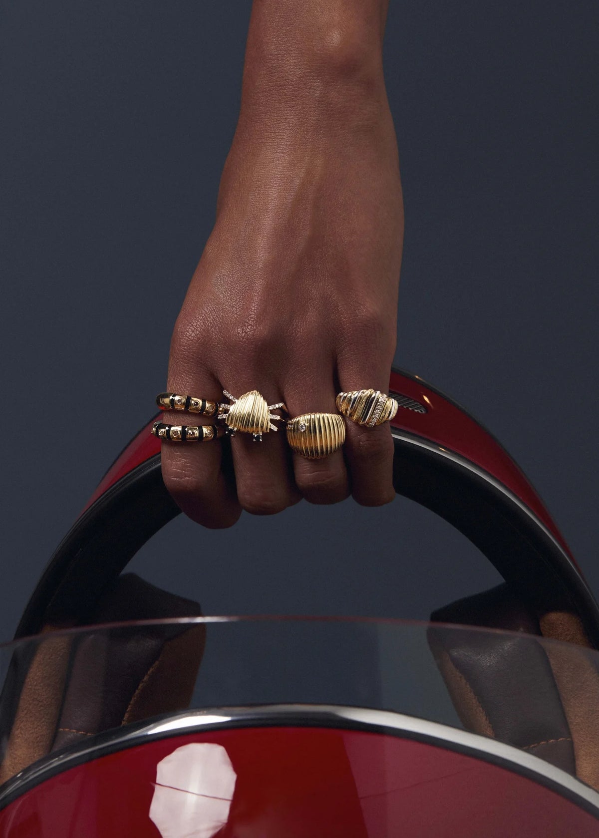 FLUTED DIAMOND &amp; ENAMEL WAFER SIGNET RING