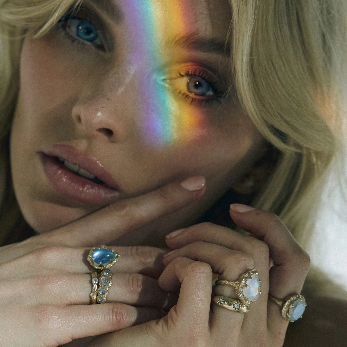 Star Set Rounded Ring