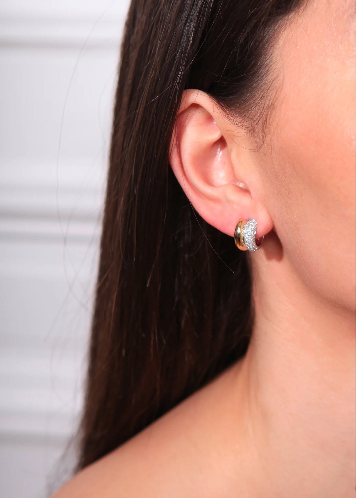 MINI DIAMOND PAIRE DE CREOLES WIDE HOOP HUGGIES