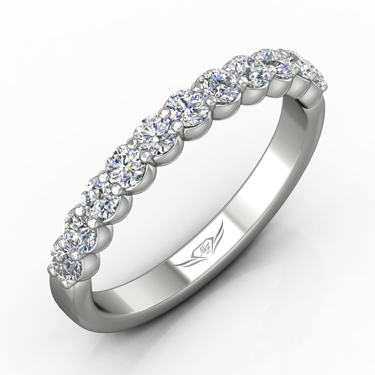 Vincents Fine Jewelry | Martin Flyer | Shared Prong Wedding Band